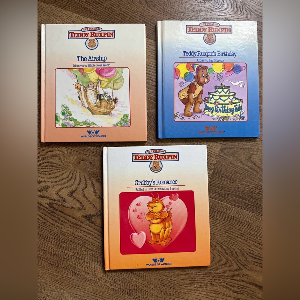 3 The World Of Teddy Ruxpin 1985 HB Books
Airship Birthday Grubby’s Romance